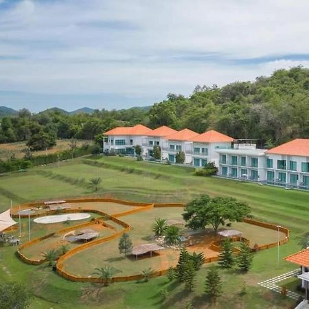 Отель Viva Montane Ban Nong Chap Tao Экстерьер фото