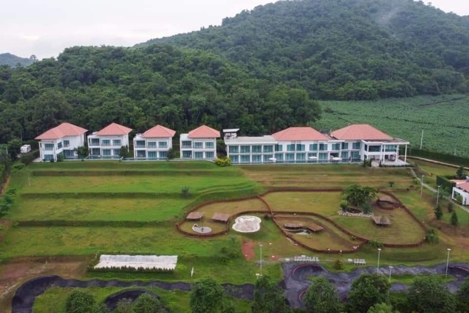 Отель Viva Montane Ban Nong Chap Tao Экстерьер фото